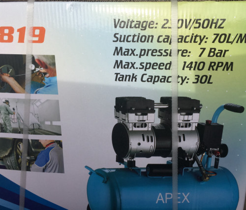 קומפרסור 2 ראשים 30 ליטר APEX מקצועי