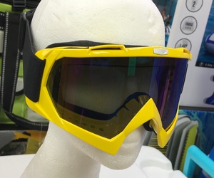 משקפי סקי גוגלס עדשה כהה SKI GOGGLES