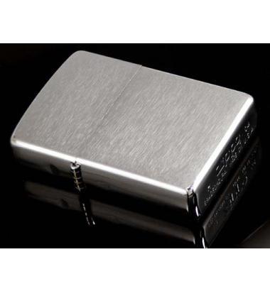 מצית זיפו עם חריטה בערבית