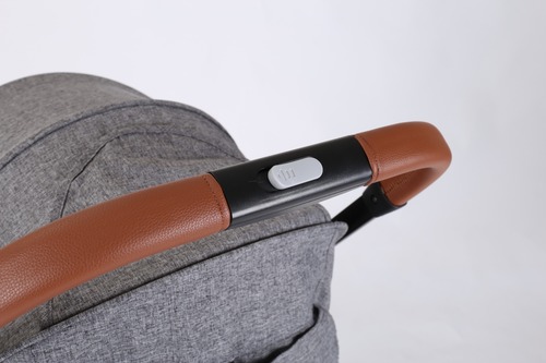 טיולון קליל וסופר קומפקטי ROYAL עם תיק נשיאה - שחור / עור חום