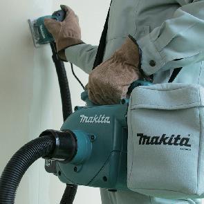  שואב אבק נטען DVC350RME 18V  מתוצרת Makita 