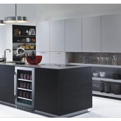 מקרר משקאות אינטגראלי LA83BS Landers