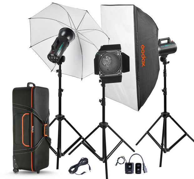 קיט 3 פלאשים סטודיו Godox GS-400IID
