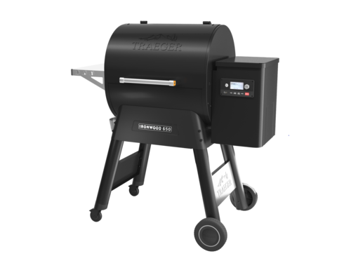 מעשנת Ironwood 650 וגריל Traeger 