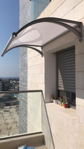 קיט גגון גשם מאלומיניום מעוצב כולל מרזב - גוון אפור וחלבי - לוח מלא - מידות רוחב 120 או 150 ס
