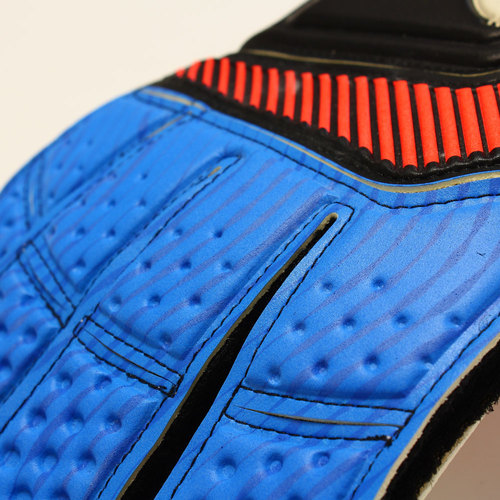 כפפות שוער מקצועיות Puma One Grip 1 RC במחיר מבצע!