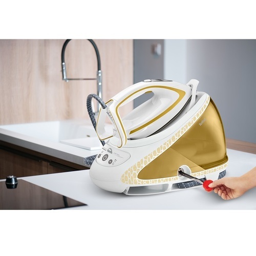 מגהץ קיטור Tefal GV9581