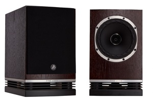 זוג רמקולים מדפיים מבית FYNE AUDIO דגם F500