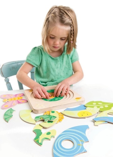 4 פאזלי עץ באחד בפאזל רב שכבתי מרהיב - חיי הפרפר