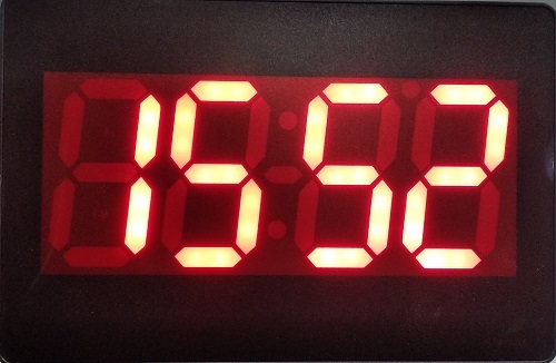 שעונים חשמליים מוגני מיים