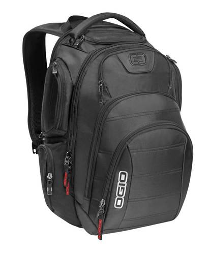 ogio clutch