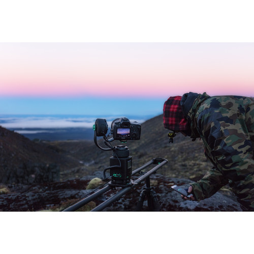 Syrp Magic Carpet 3.3' Medium Track with Carriage and End Caps Kit