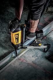 אקדח גז לבטון וברזל DDF5110500 תוצרת DEWALT