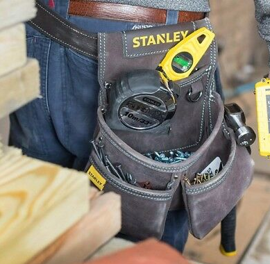חגורת תפסנים 4 כיסים STANLEY  