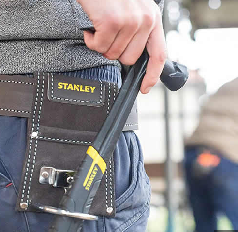 נרתיק מעור לפטיש STANLEY  