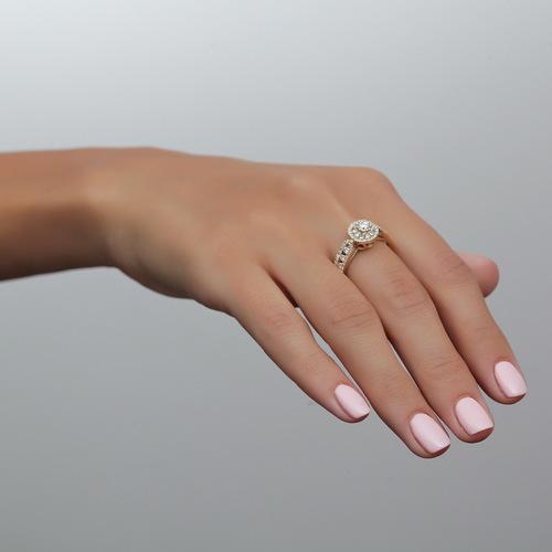 טבעת אירוסין יהלומים מלכותית 0.80ct מזהב 14K