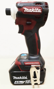 מברגת אימפקט אדומה MAKITA DTD171MEAR 18V