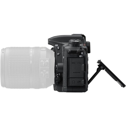 מצלמת Nikon D7500 גוף בלבד יבואן רשמי