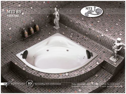 אמבטיה אקרילית פינתית MTI דגם 89 מידה 140X140