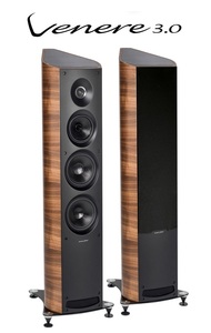זוג רמקולים רצפתיים מבית Sonus Faber דגם VENERE 3.0