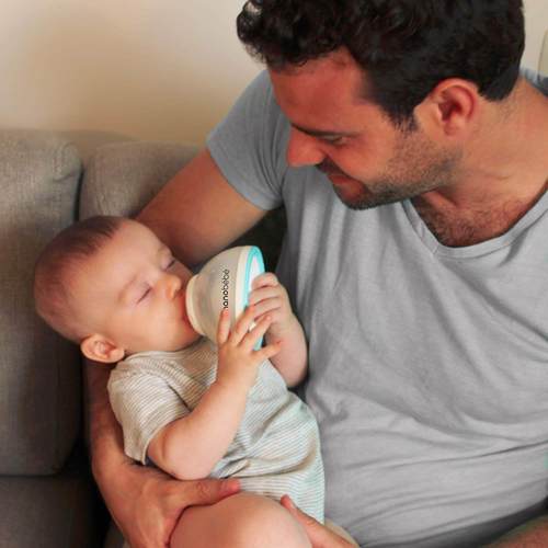 בקבוק מעבר ננובבה nanobebe מתאים לכל סוגי המזון - צבע טורקיז 240 מ