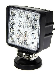 פנס עבודה מרובע 16 לד 12/24V 48W