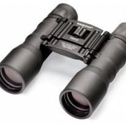 ESSENTIALS 10X32 TASCOמשקפת קומפקטית 