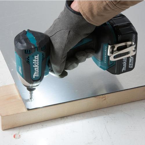 מברגת אימפקט נטענת בראשלס + סוללה MAKITA DTD153 BL 18V 3Ah