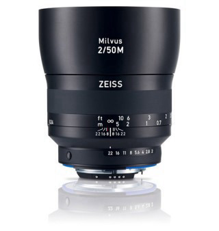 עדשה Carl Zeiss Milvus 50mm f/2.0 ZE
