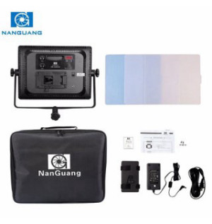 פנס לד מקצועי NanGuang CN-1200CSA