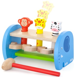 הך פטיש חיות קופצות מעץ מלא