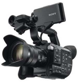 מצלמת וידאו Sony PXWFS5 18-105mm