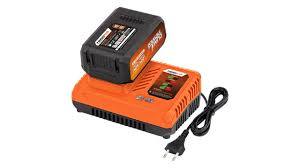 סוללה + מטען  40  POWER PLUS VARO WPD2020