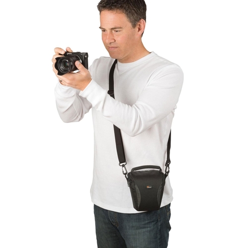 תיק אף למצלמה Lowepro Format TLZ 10
