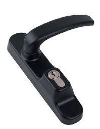 ידית חיצונית + צילינדר אוניברסלי בהלה YALE CORNI