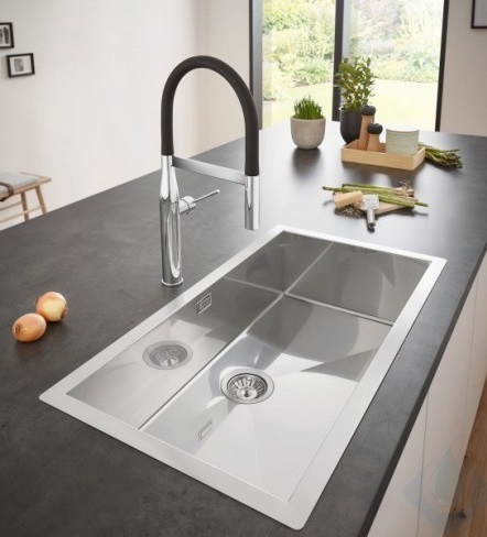 30294000 ברז מטבח GROHE-גרואה  ESSENCE Professional