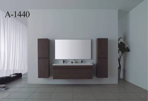 ארונות שרות בגוון אגוז מידה רוחב 40 ס