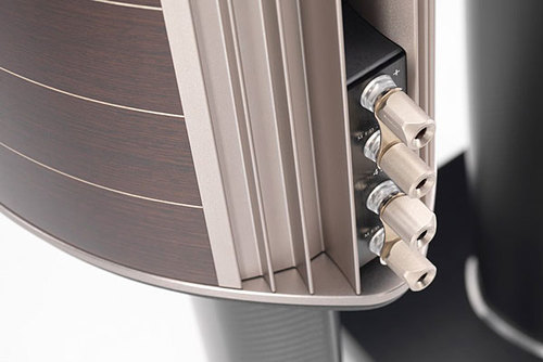 זוג רמקולים מדפיים Sonus Faber Guarneri Tradition
