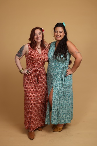 שמלת מעטפת מקסי Plus size