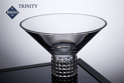 קערת הגשה על רגל קריסטל בוהמיה TRINITY