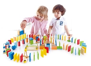 דומינו דינאמי 100 קוביות צבעוניות + 6 חלקי אפקטים