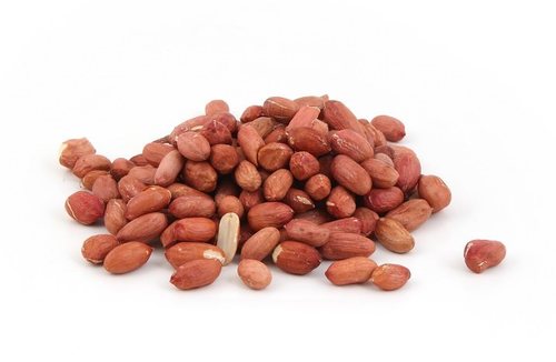 בוטנים שלמים במשקל