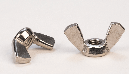 אום כנף נירוסטה אינצי