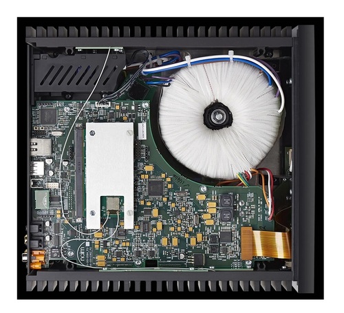 נגן רשת  מבית Naim Audio  דגם Uniti Atom 