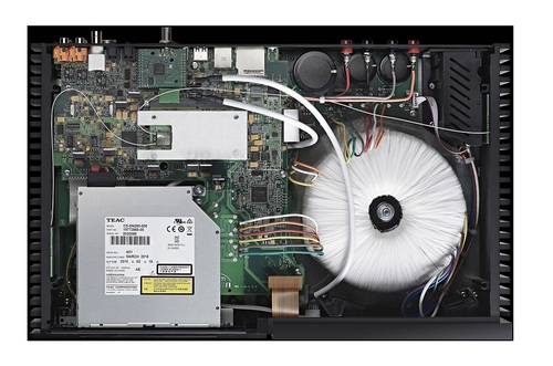 מערכת סטריאו High-End All in One מבית Naim Audio דגם Uniti Star
