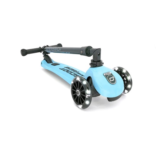 קורקינט לילדים ידית מתקפלת Highwaykick 3 LED, אורות ב 3 גלגלים ומונע התהפכות BLUEBERRY תכלת