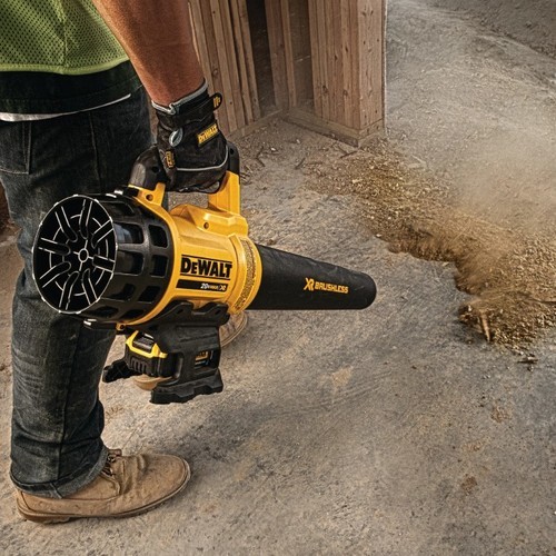 מפוח נטען 20V כולל סוללה 4AH DeWALT
