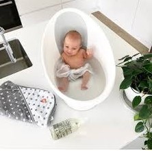 אמבטיה סנאגלי  עם מעמד לתינוק Shnuggle