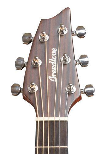 זוית נוספת Breedlove Discovery Concert Mahogany