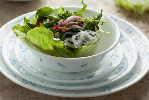 סט צלחות 18 חלקים, קורנינג פרובנסיאל בלו | Corning Ware Provincial Blue